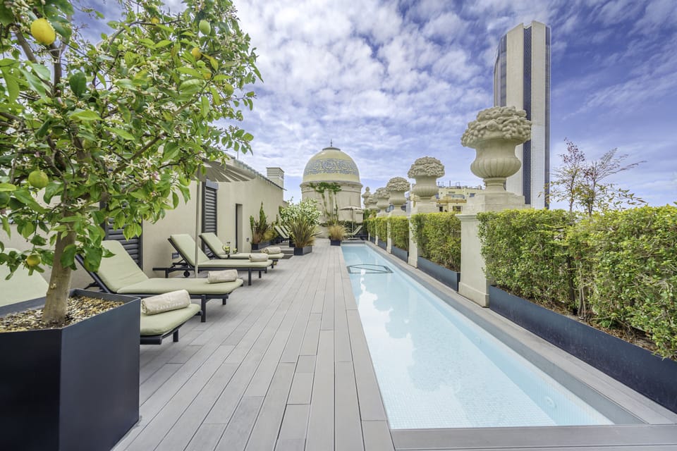 Rooftop pool