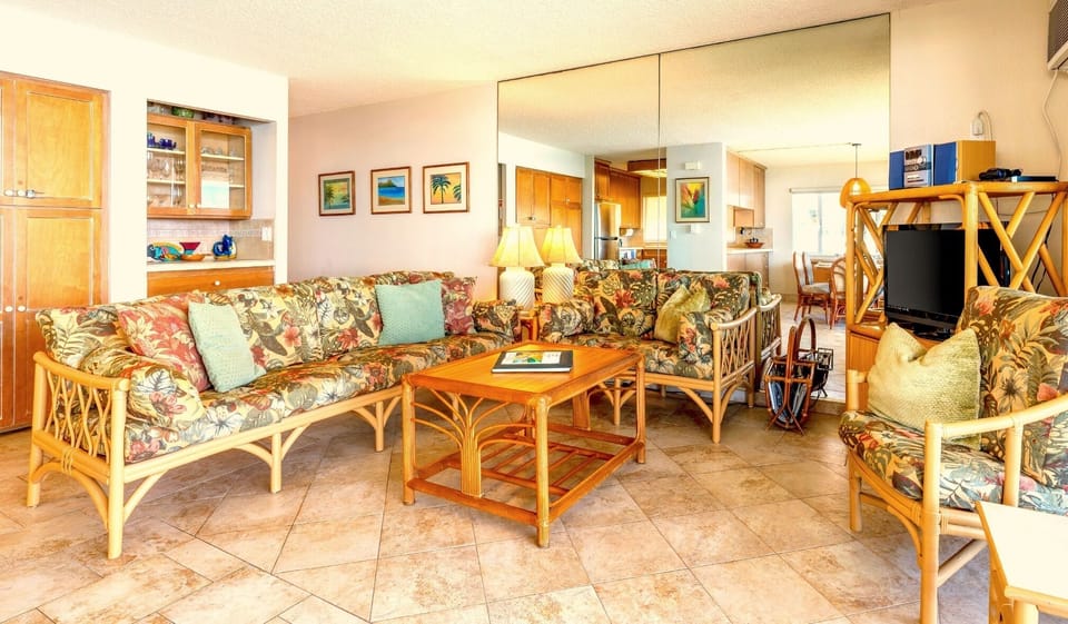 Large living area for entertaining