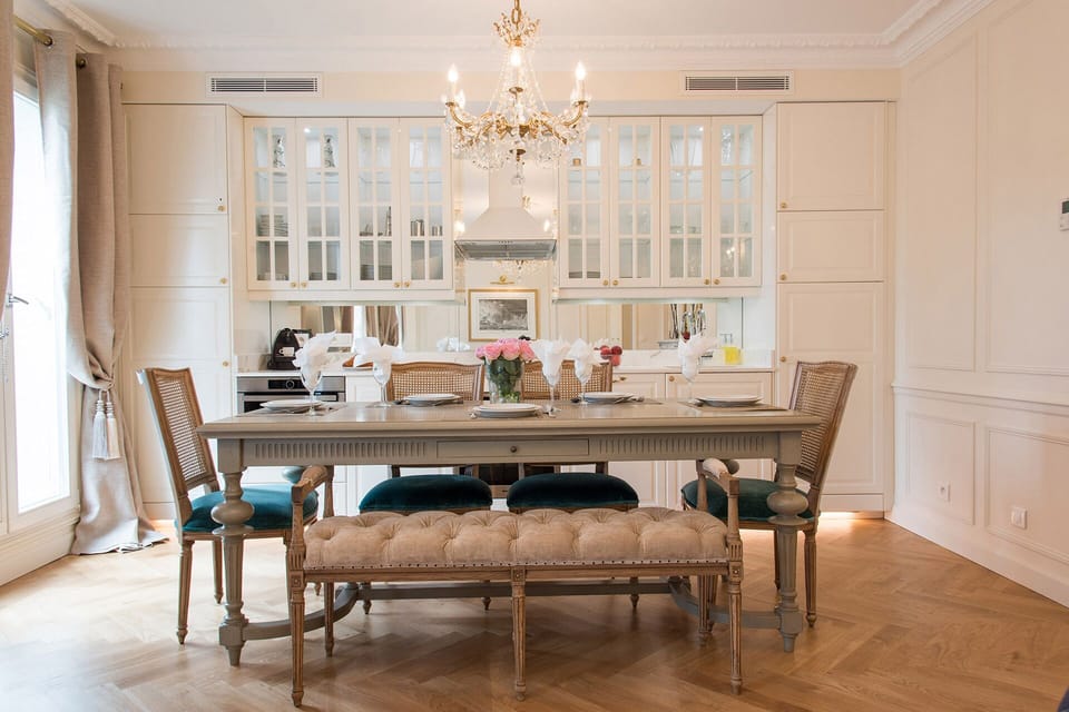 Beautiful open plan kitchen and dining area.