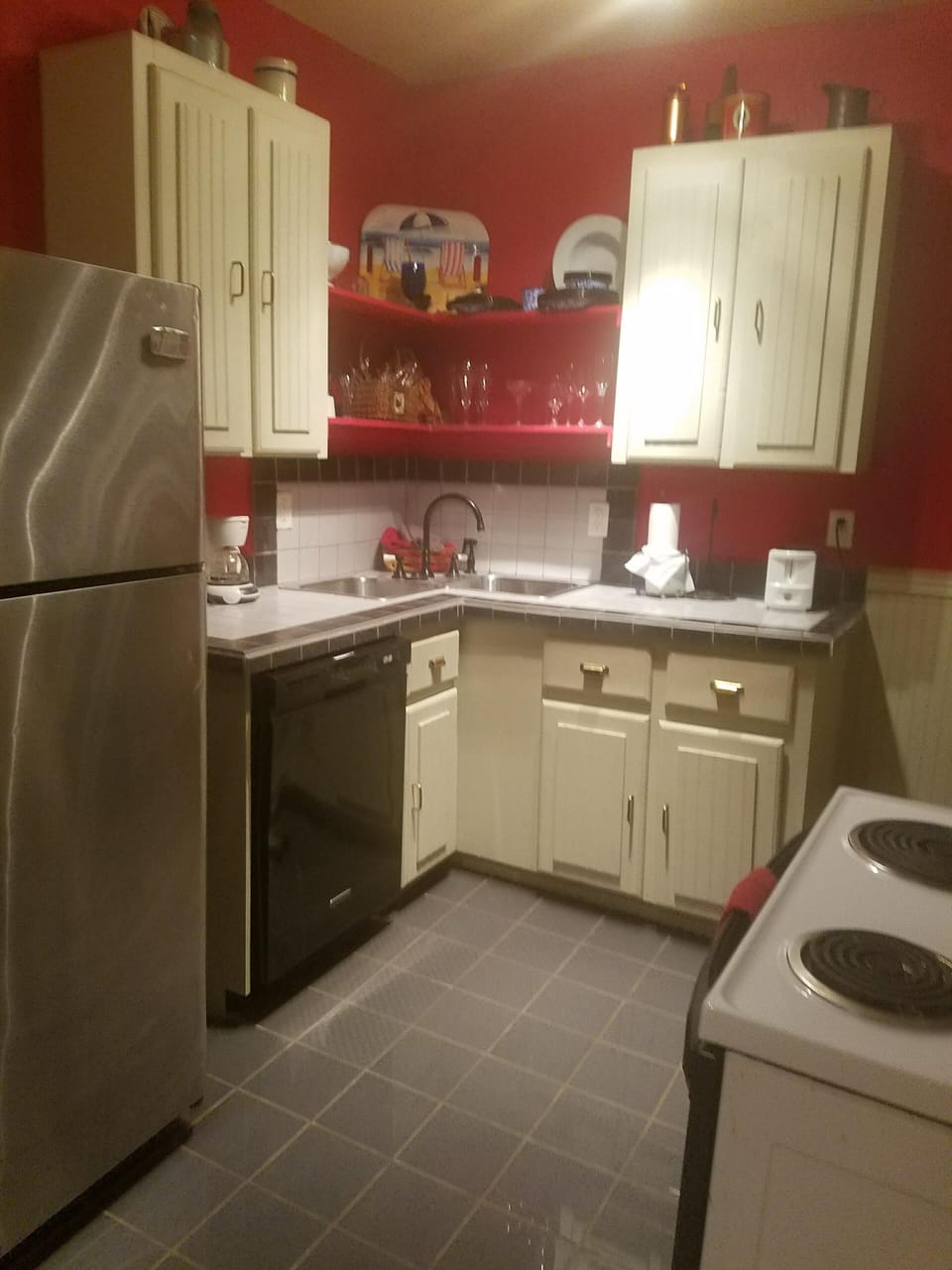 Plenty of space for Holiday or family gathering to cook those special meals!