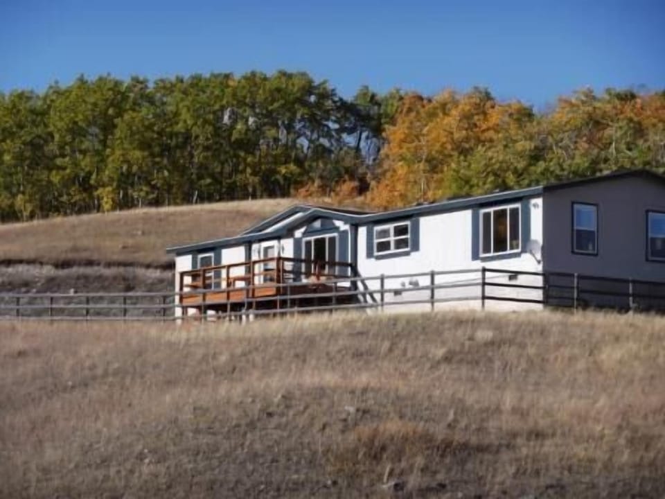 Elk Willows Guest House