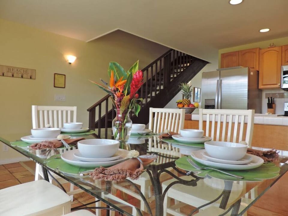 Welcoming dining area steps from the kitchen for easy meals.
