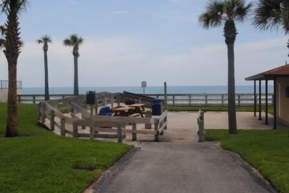 Beach park 2 blocks from the house!