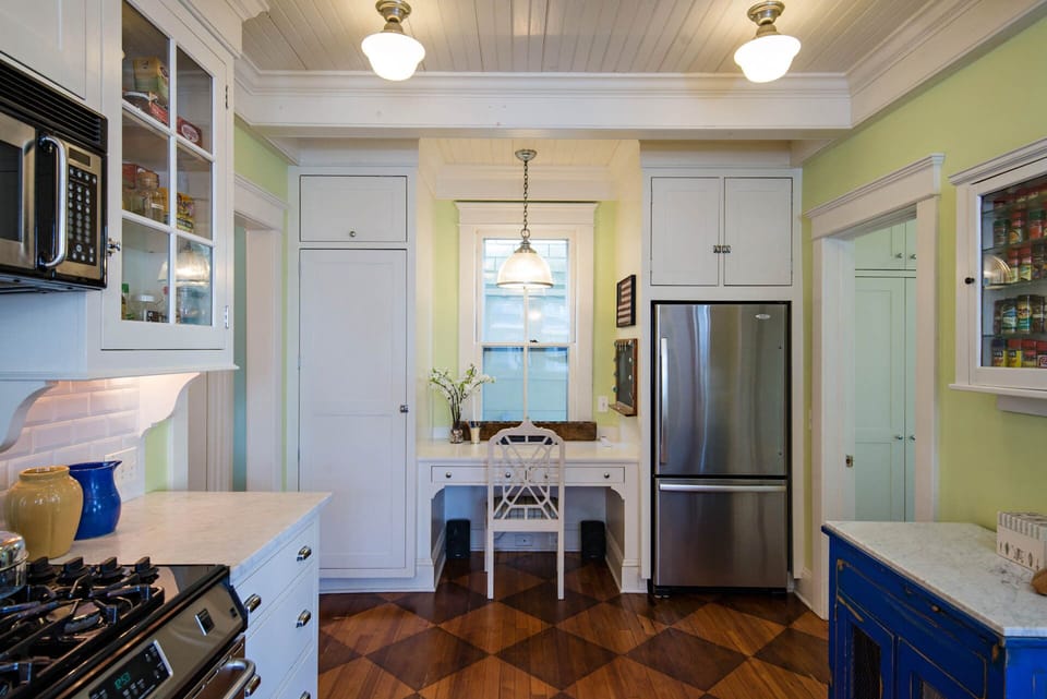 Chadwick Cottage Vacation Rental Home. Ocean Grove Beach Rentals.