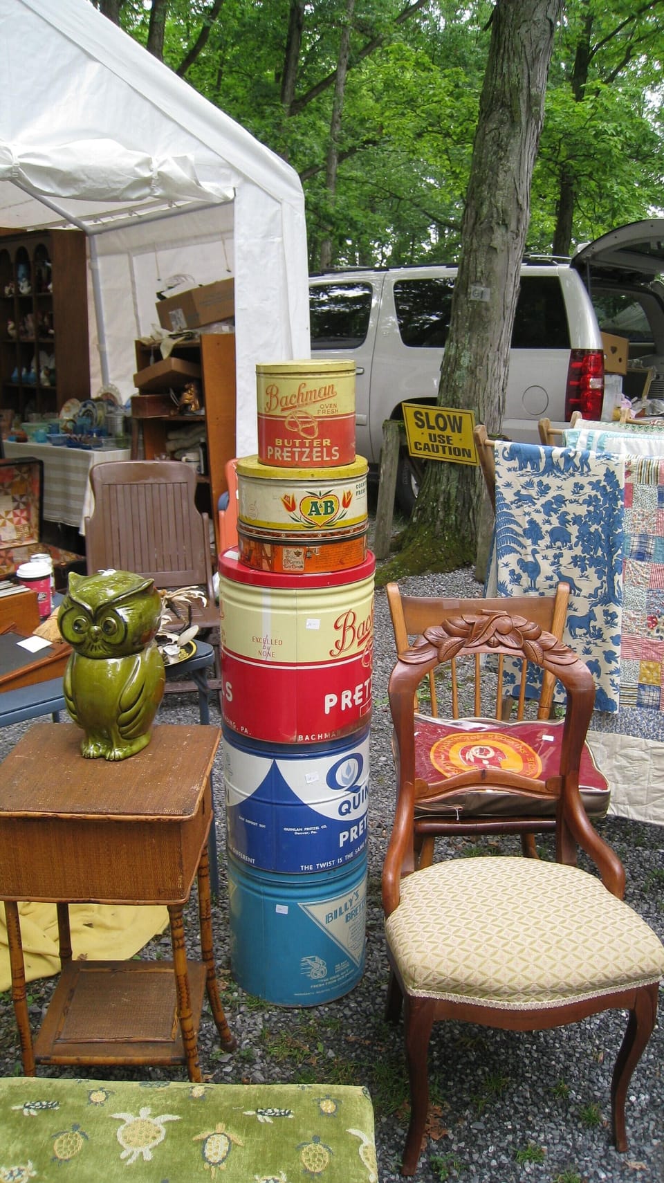 3,000 antique dealers just 10 minutes away -  The Antiques Capital in Adamstown