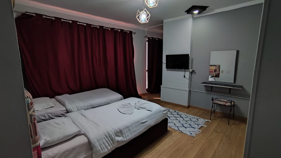 Double Room, Private Bathroom | Minibar, in-room safe, free rollaway beds, WiFi