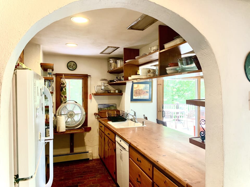 Kitchen - small but fully stocked!
