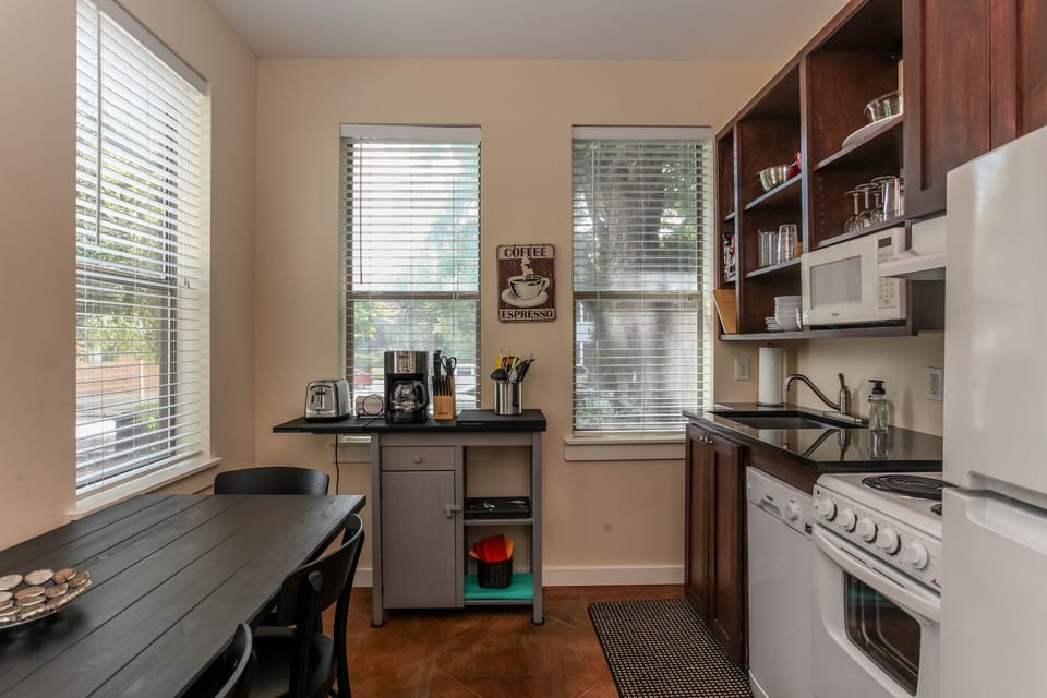 Kitchen as a whole.