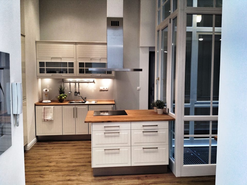 Kitchen island