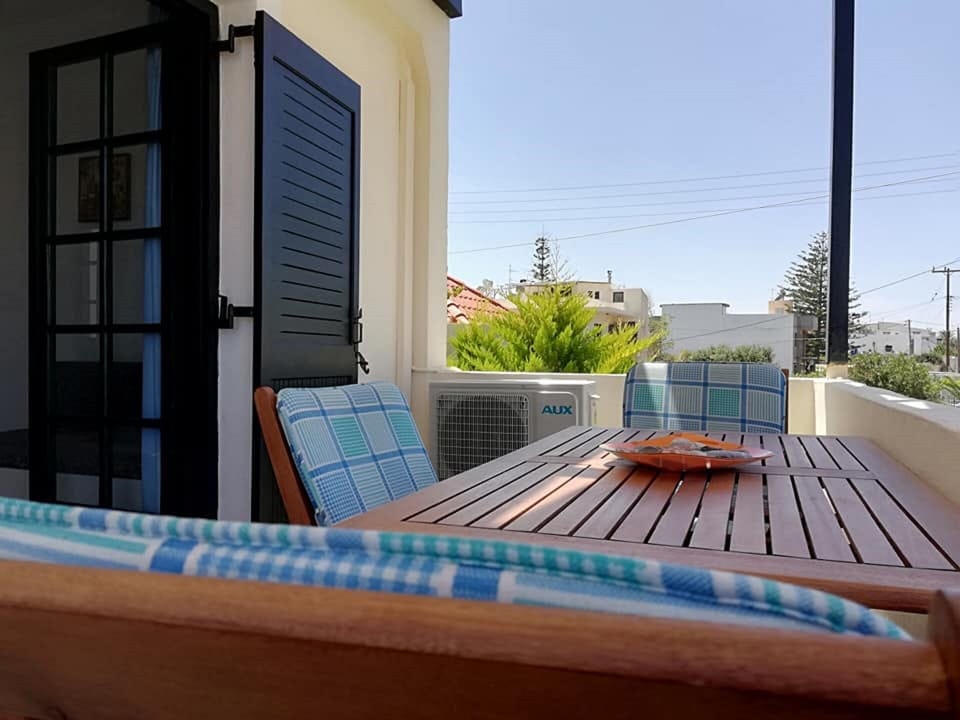 Veranda
