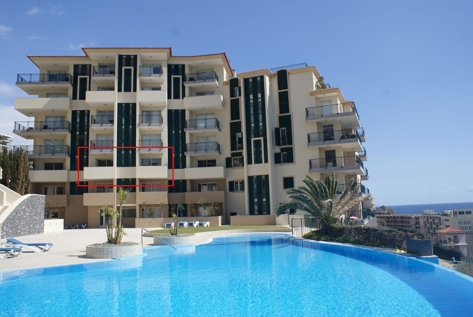 The apartment from outside