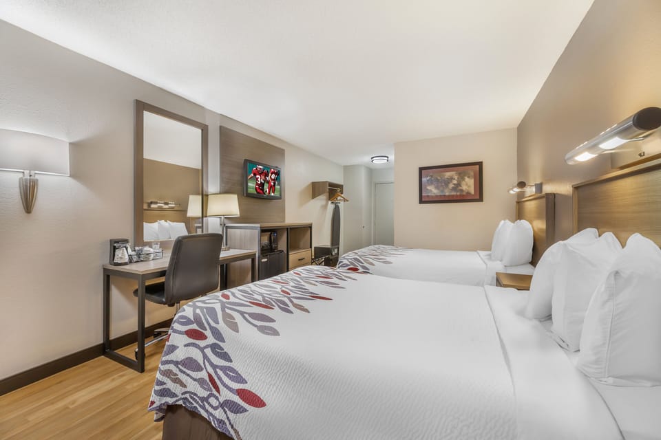 Deluxe Room, 2 Double Beds (Smoke Free) | In-room safe, desk, blackout drapes, iron/ironing board