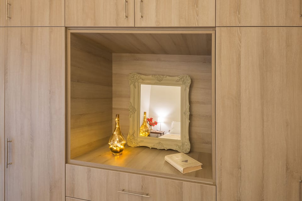 double bedroom detail