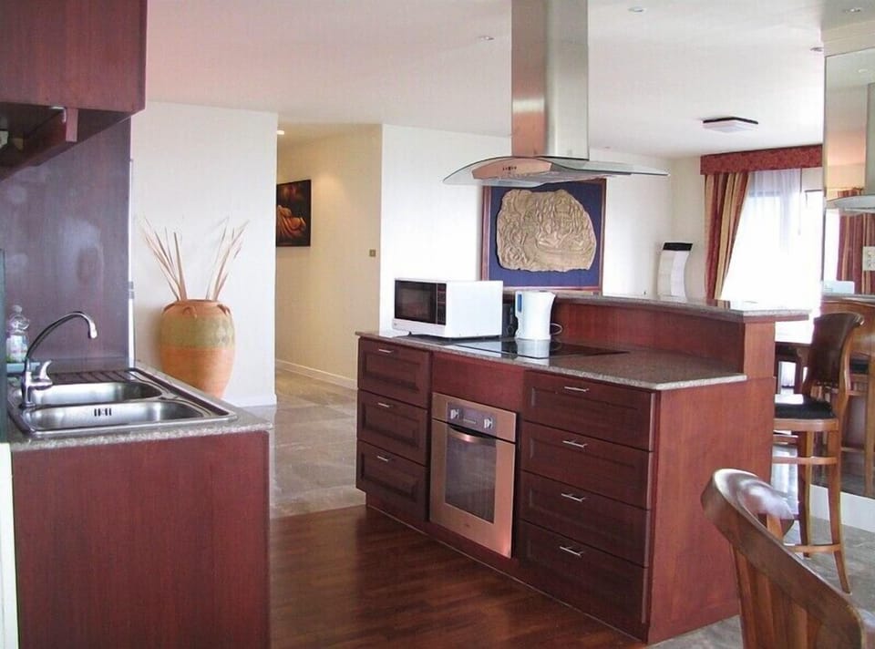 Your functional European Kitchen