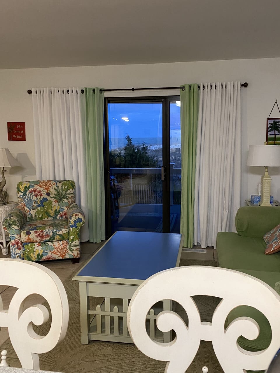 oceanfront slider