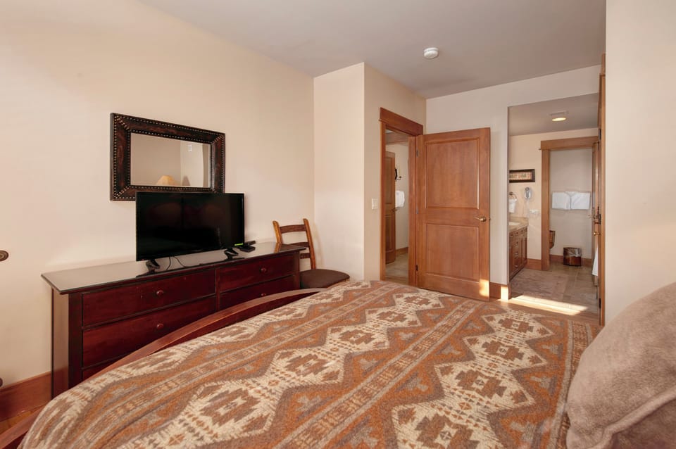 Second Bedroom with HDTV and private bathroom.