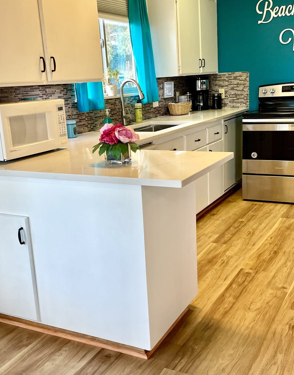 From dishwasher to microwave, we provide it.