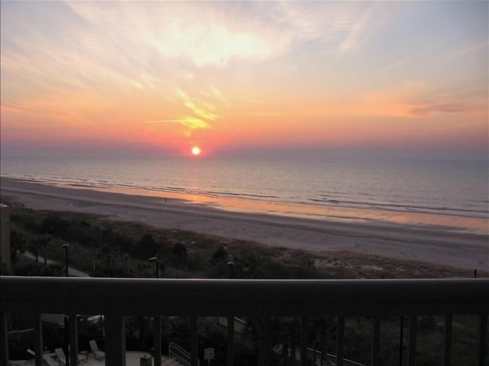Awake to your vacation with majestic sunrises!