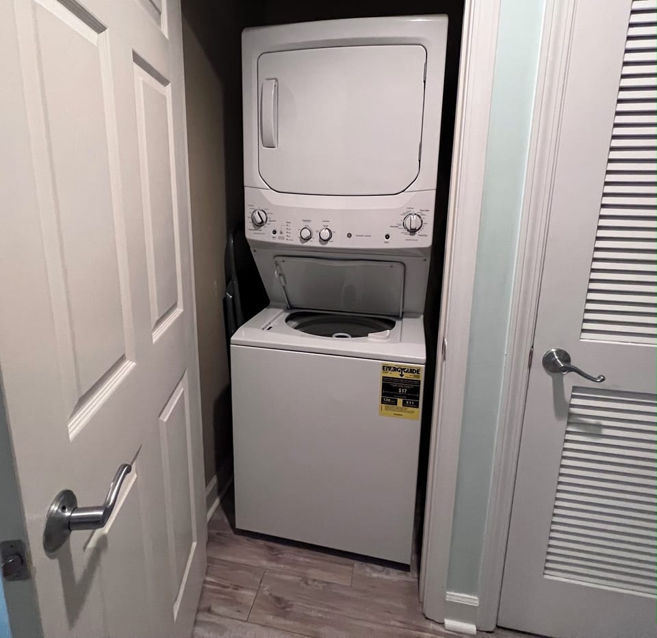 In Unit Washer & Dryer