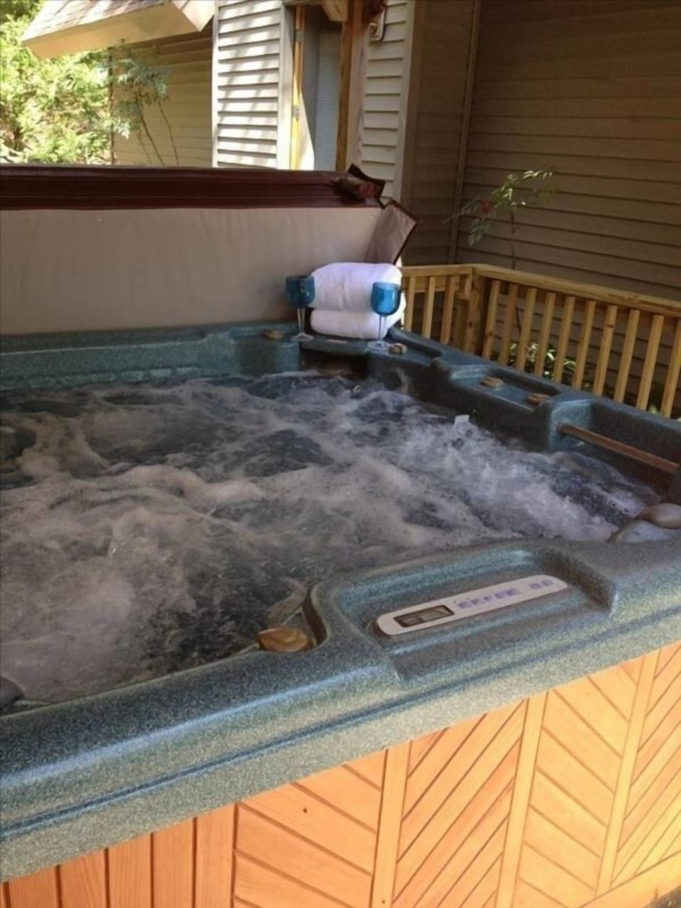 Private Covered HOT TUB with Easy Access from the Downstairs Bathroom
