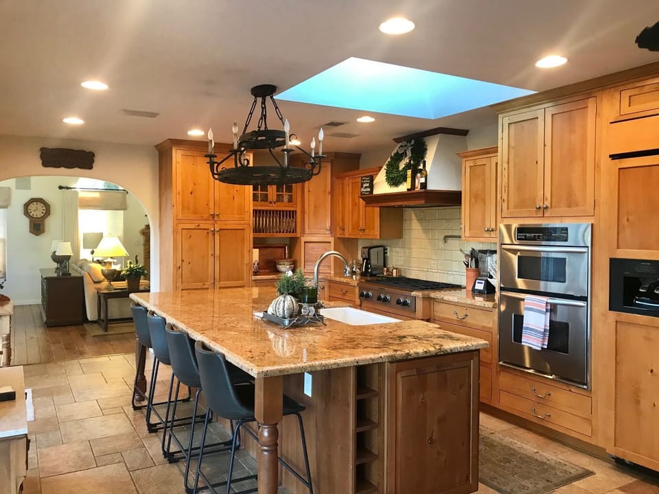 Large main kitchen