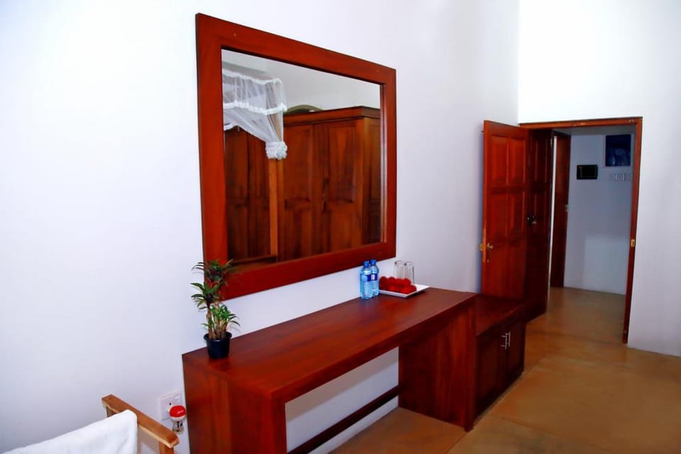 Deluxe Villa | 1 bedroom, in-room safe, desk, soundproofing