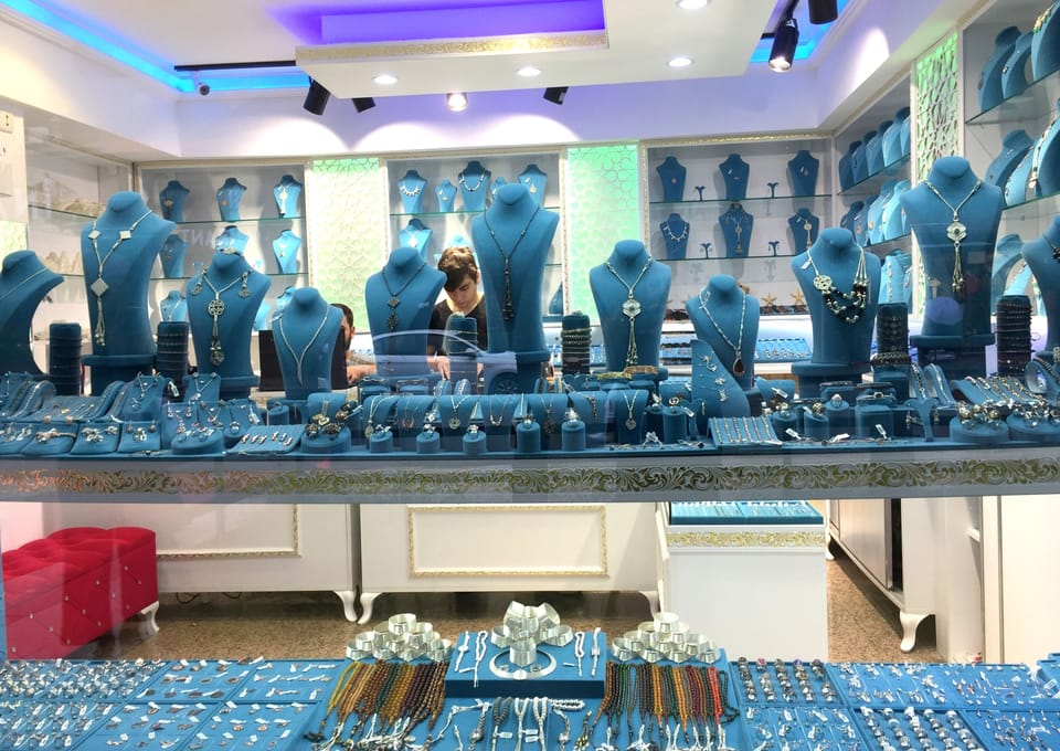 Shopping mall