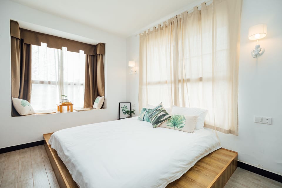Tatami Double Room | Desk, blackout drapes, soundproofing, WiFi (free)