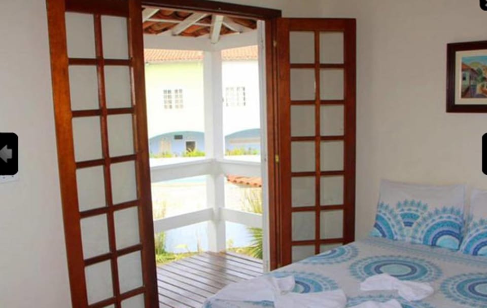 Family Room | Minibar, free WiFi, bed sheets