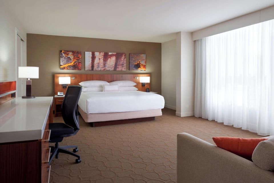 Room, 1 King Bed with Sofa bed | Premium bedding, desk, laptop workspace, blackout drapes