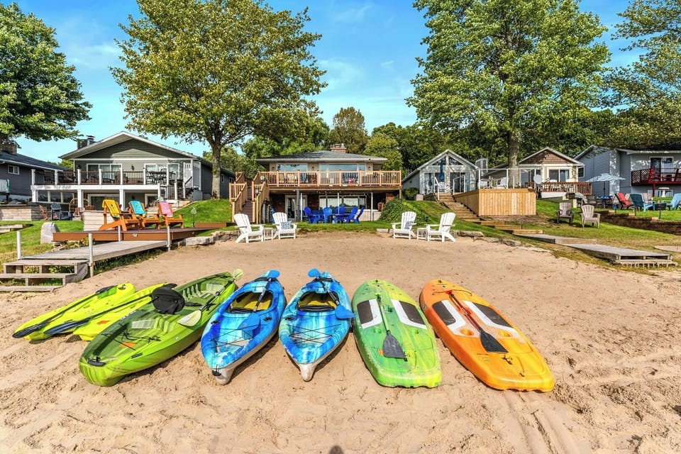 ★ "Wonderful place for families with little ones. Super shallow, clean & tons of sand."