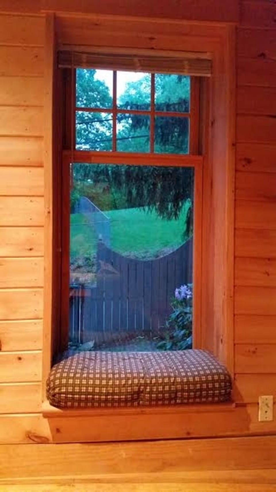 WINDOW SEAT in Living Room