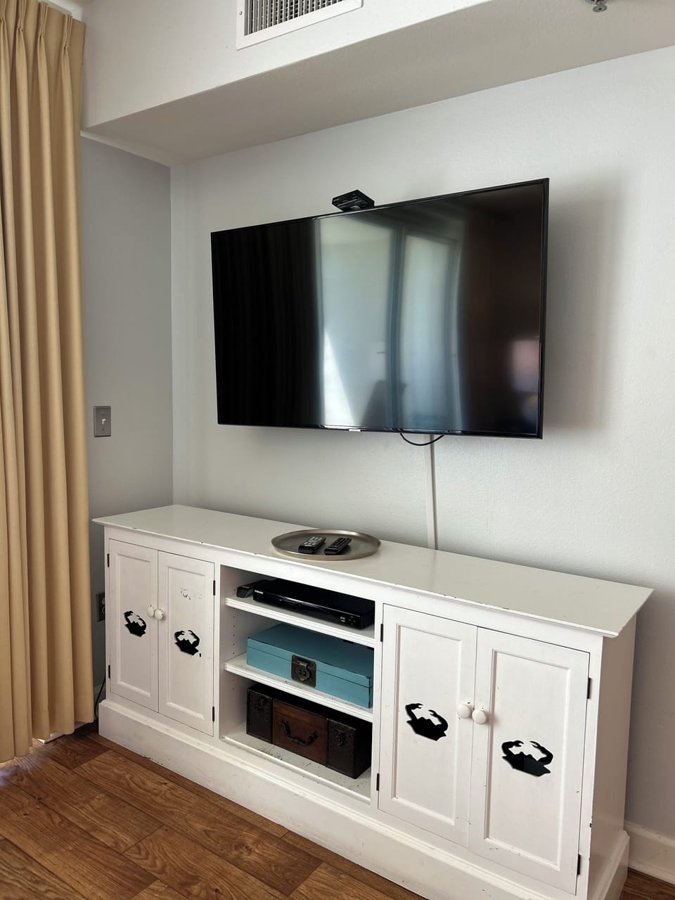 New large smart tv