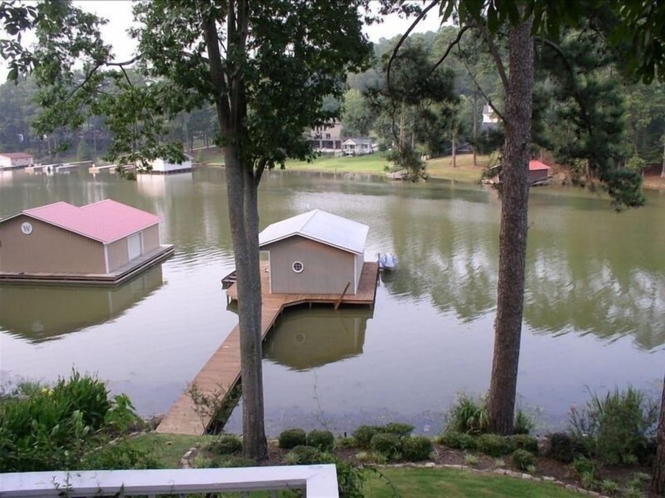 Guntersville Lake Vacation Rental Boat House Greenwood Lake House