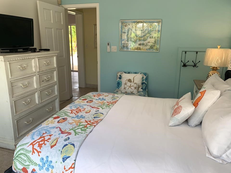 Smart TV to help you unwind after a beautiful day at the beach 