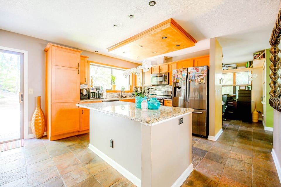 The BRAND NEW kitchen...