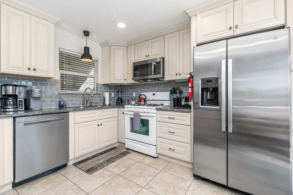 Crock pot, pots and pans, blender, etc.