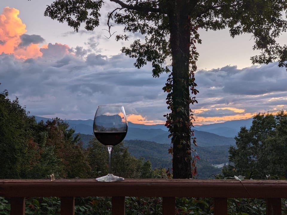 Enjoy the beautiful view while enjoying a favorite beverage!