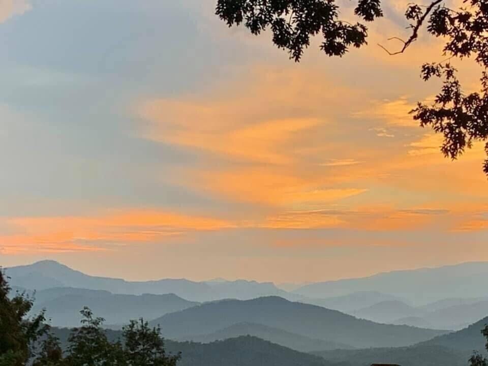 We love the beautiful sunsets! 