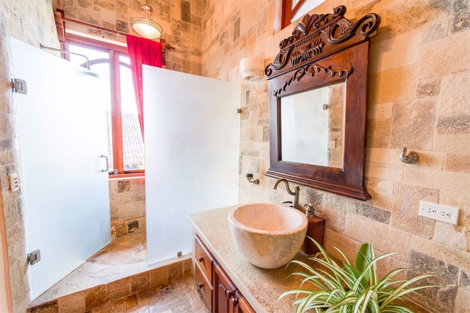 Master bedroom bath