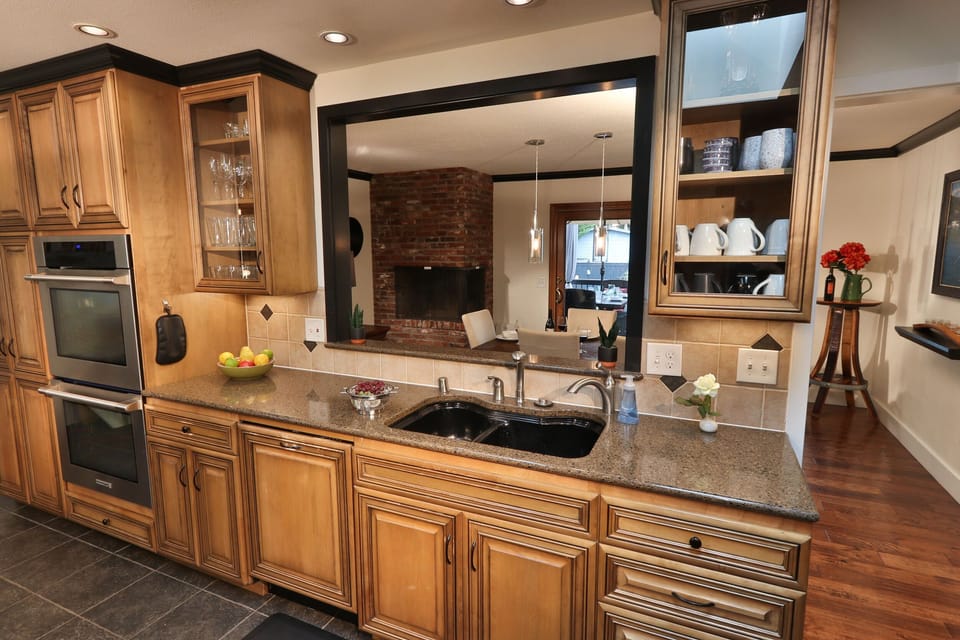 Kitchen with double oven