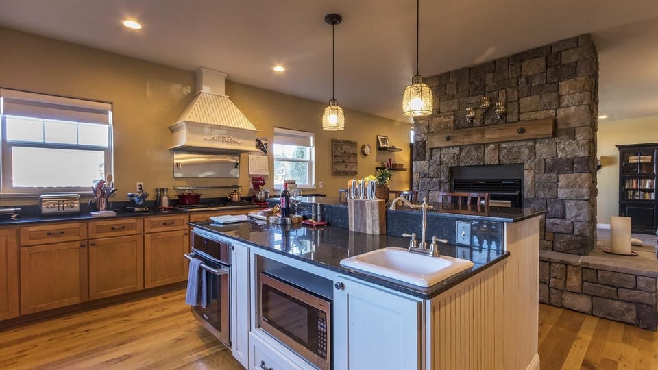Kitchen Island