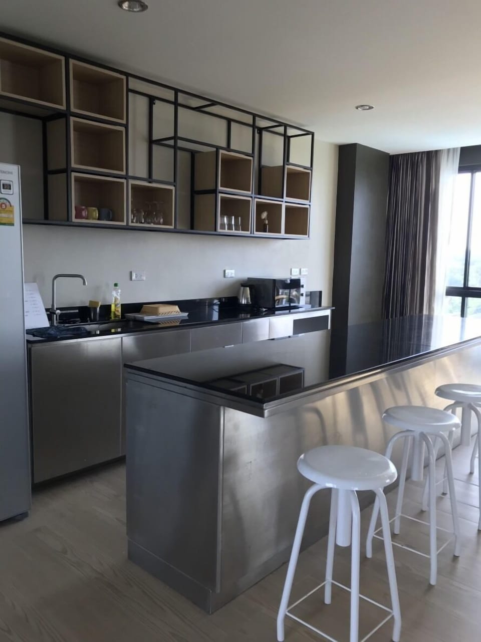 Executive Suite, 1 Bedroom, Pool View, Overwater | Desk, free WiFi