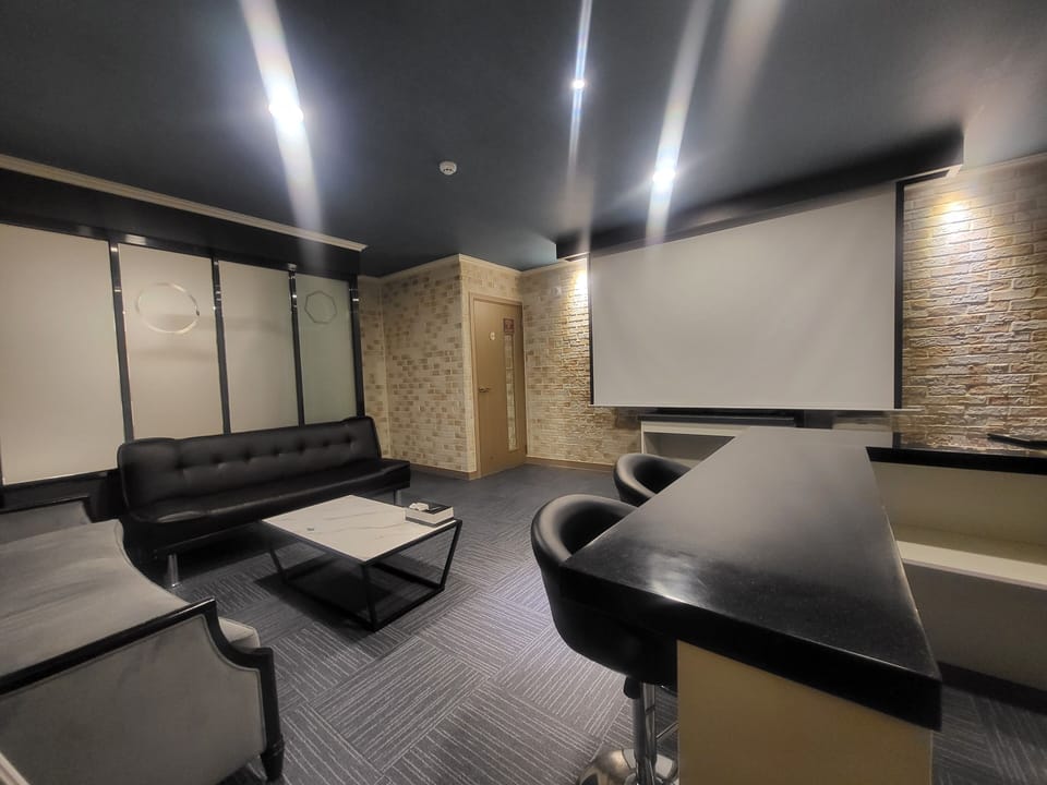 Royal Suite (Cooking, Netflix, Styler, Airpurifier) | Room amenity