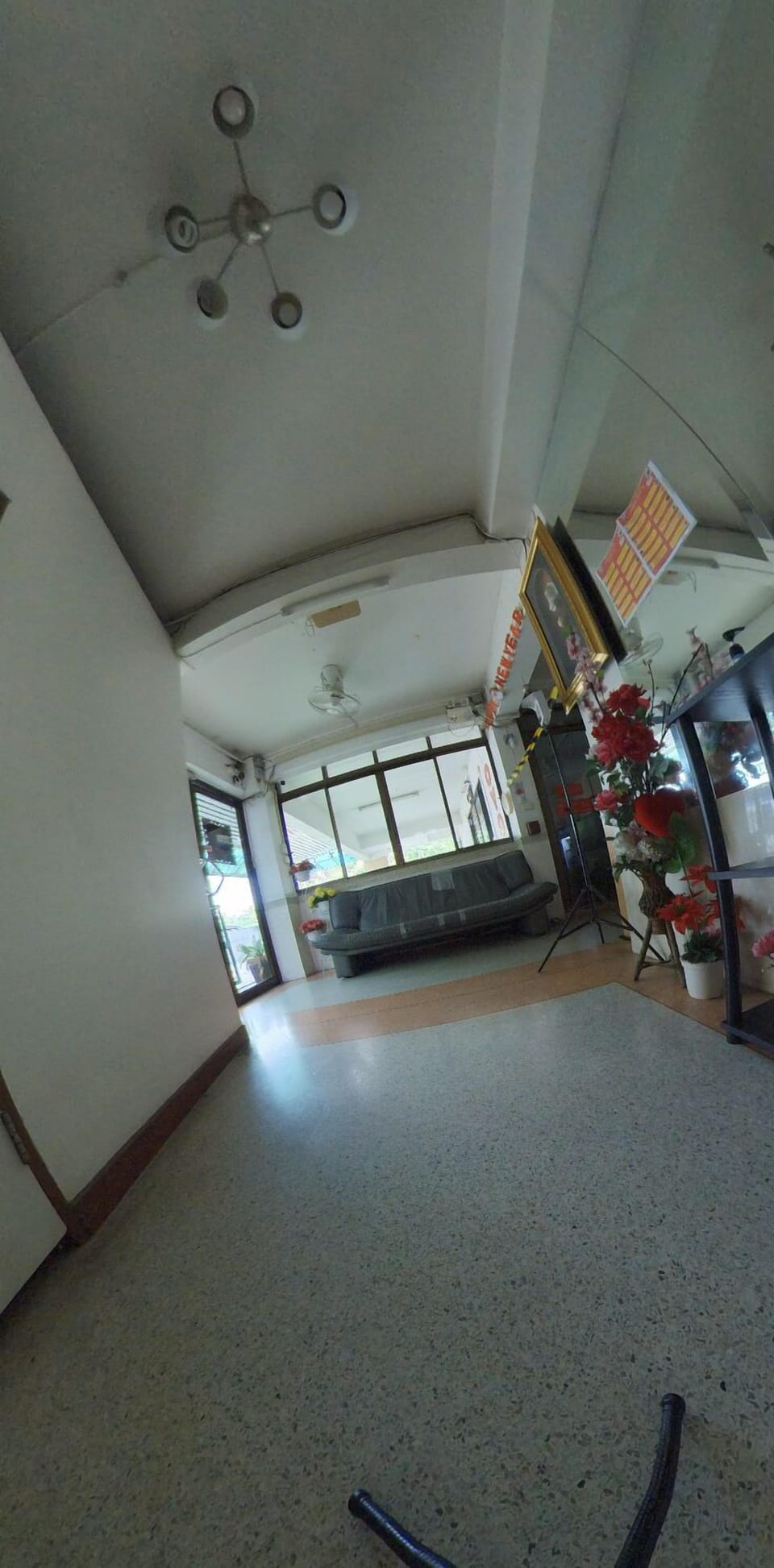 32-inch flat-screen TV with cable channels, TV