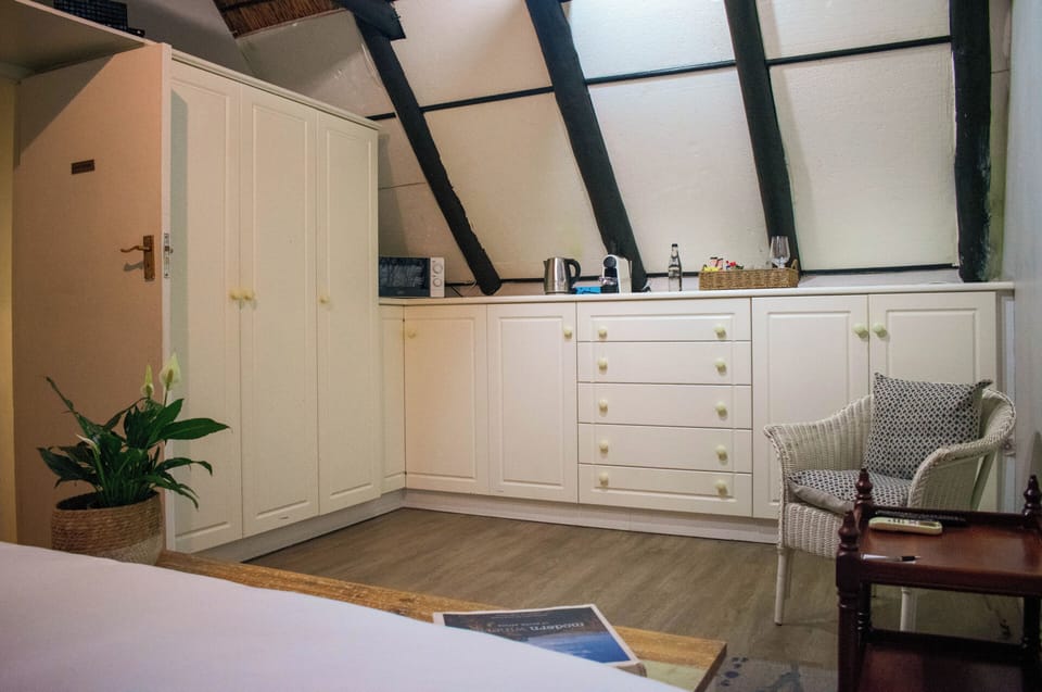 Economy Double Room | Down comforters, in-room safe, individually decorated