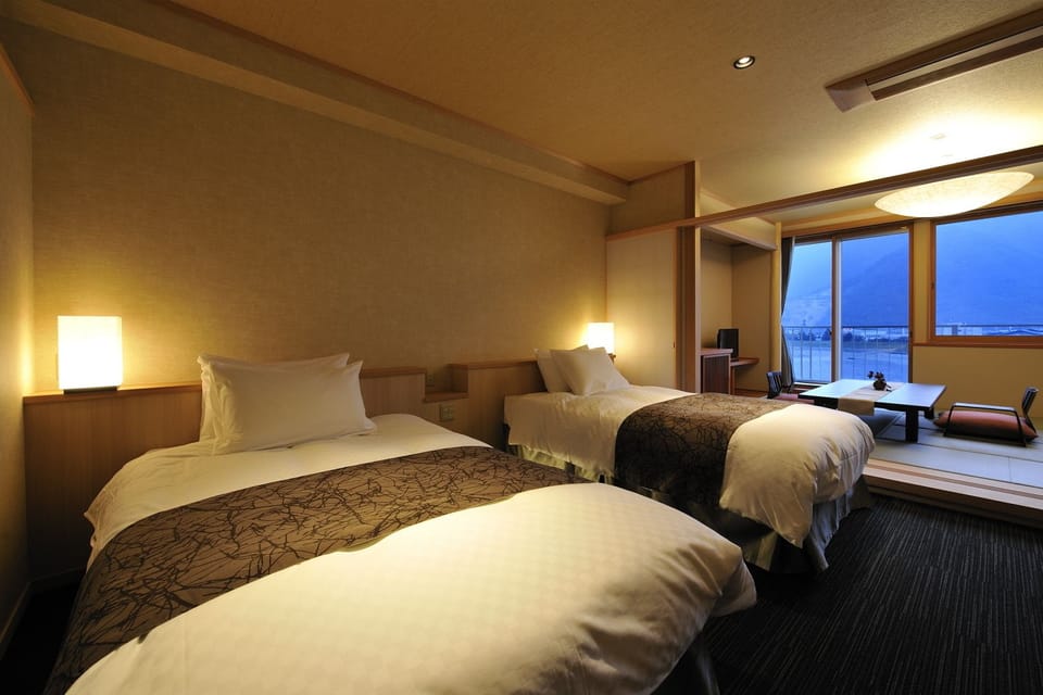 Quadruple Room | In-room safe, desk, free WiFi