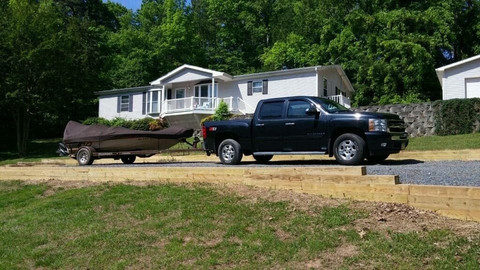 Bring your boat and go fishing or just relax on front porch.