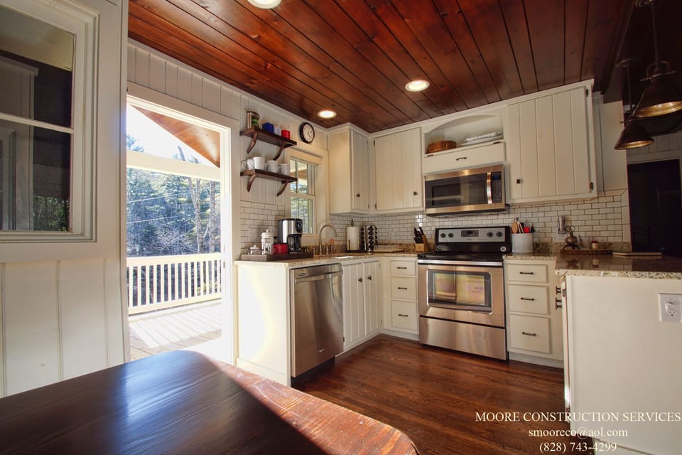 Natural light flowing everywhere. 