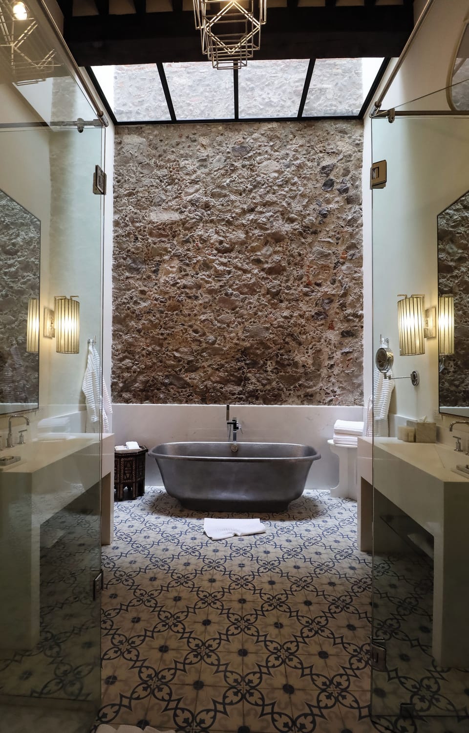 Grand Suite, 1 King Bed | Bathroom | Shower, rainfall showerhead, free toiletries, hair dryer